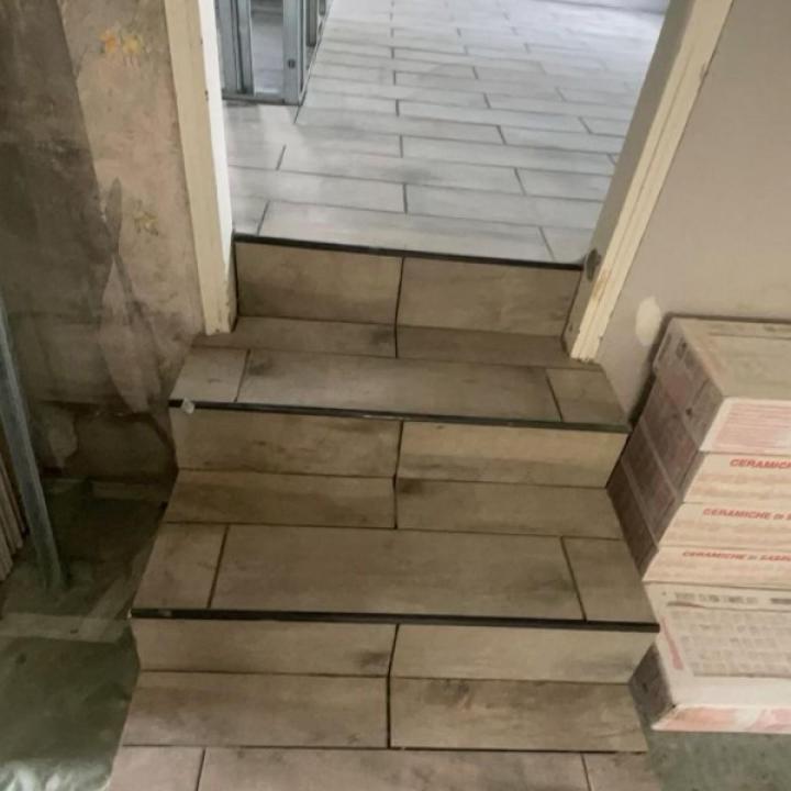 Rénovation de sols en carrelage au Gua